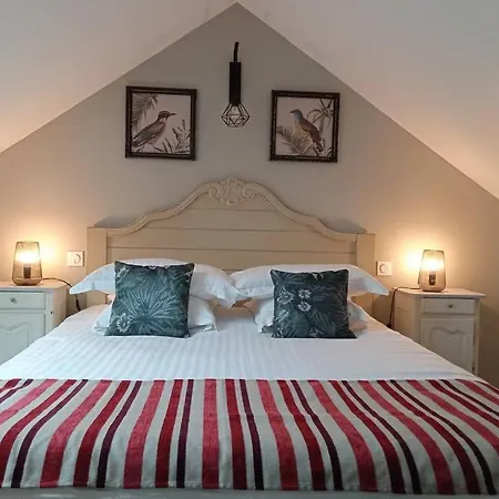 Holiday home Maison De L'eclardiere