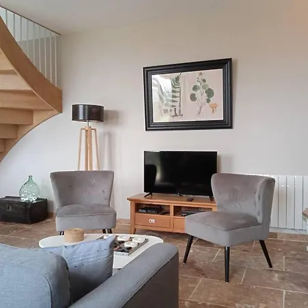 Holiday home Maison De L'eclardiere